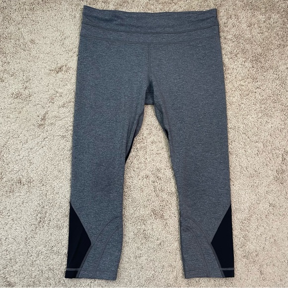 Lululemon Inspire Crop II Luxtreme Heathered Black Leggings Size 10 Style W6AMLS - Picture 10 of 16